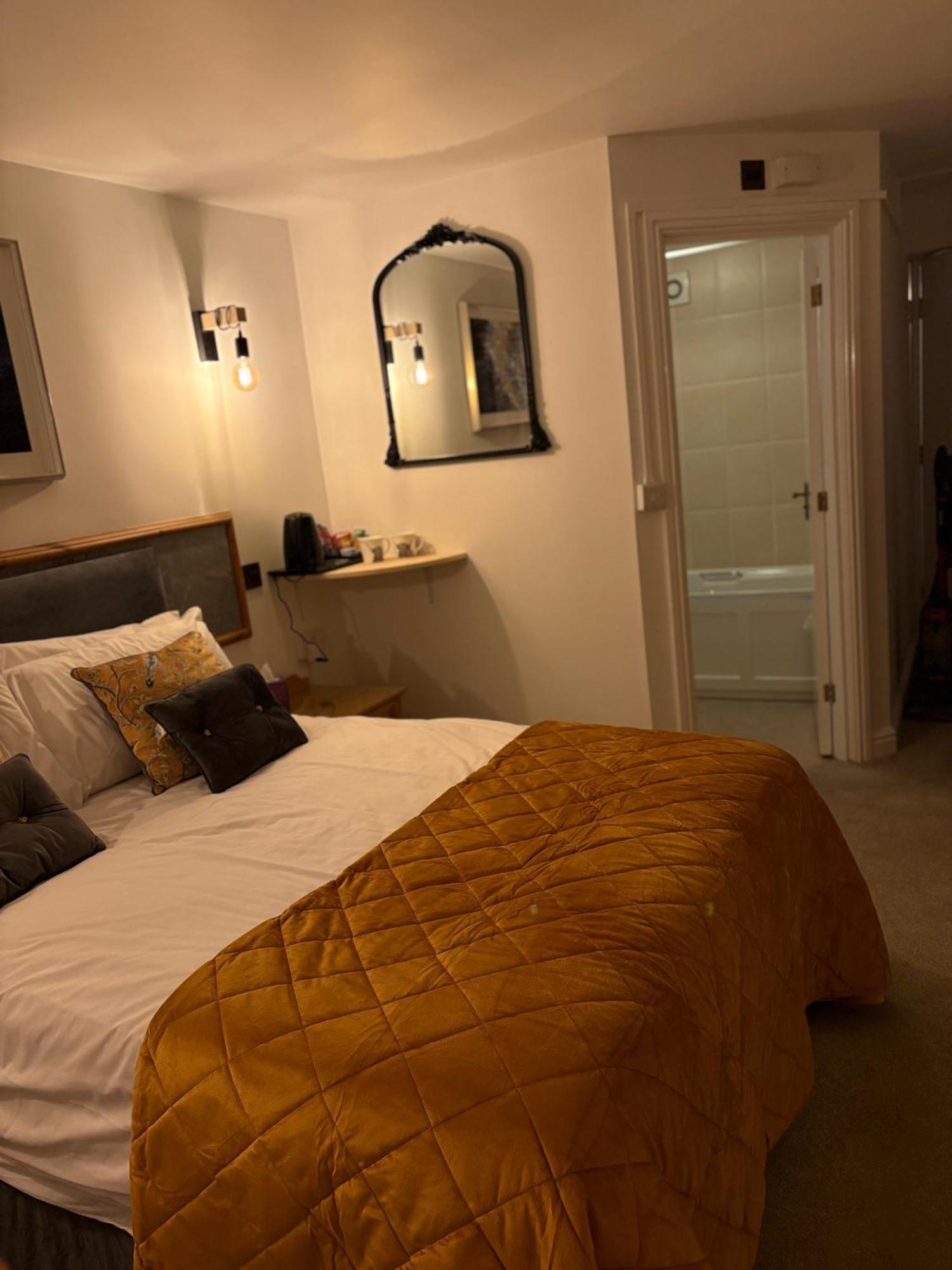 Masons Arms Hotel Gargrave Buitenkant foto